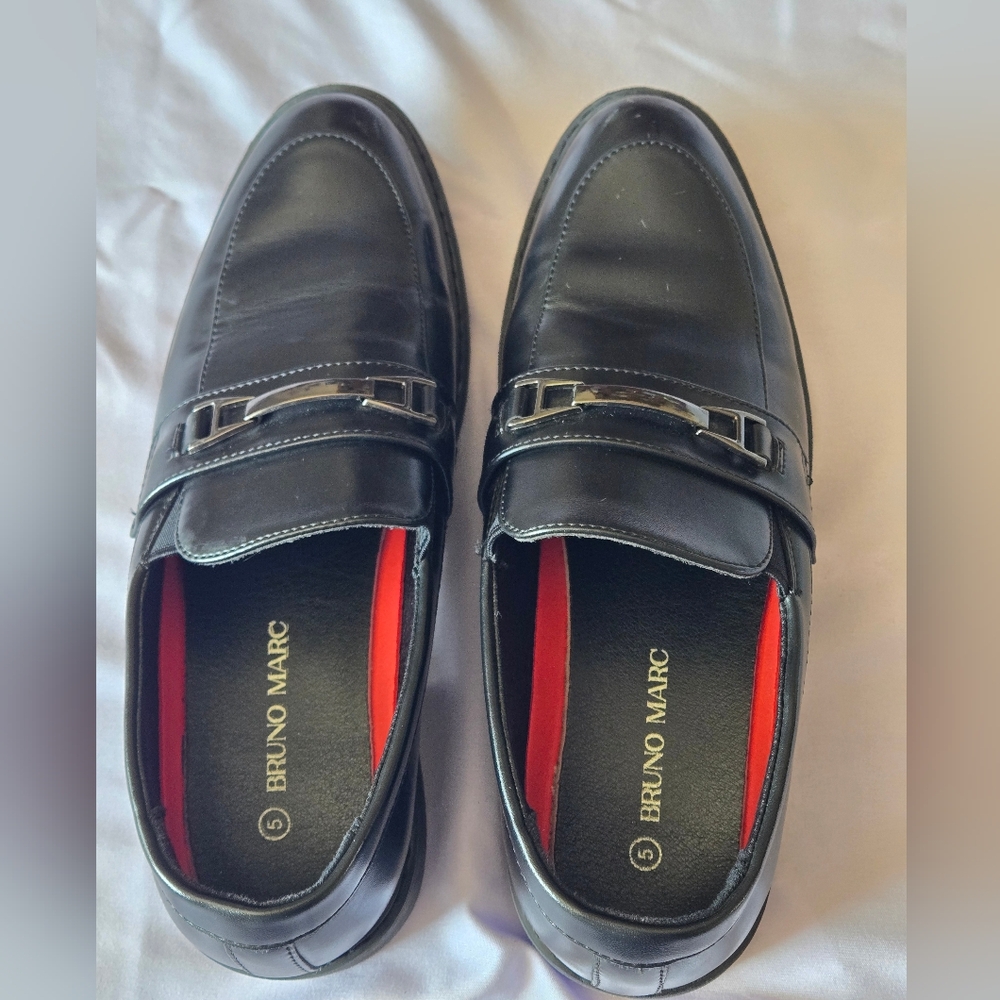 Bruno Marc Black Leather Loafers for Men